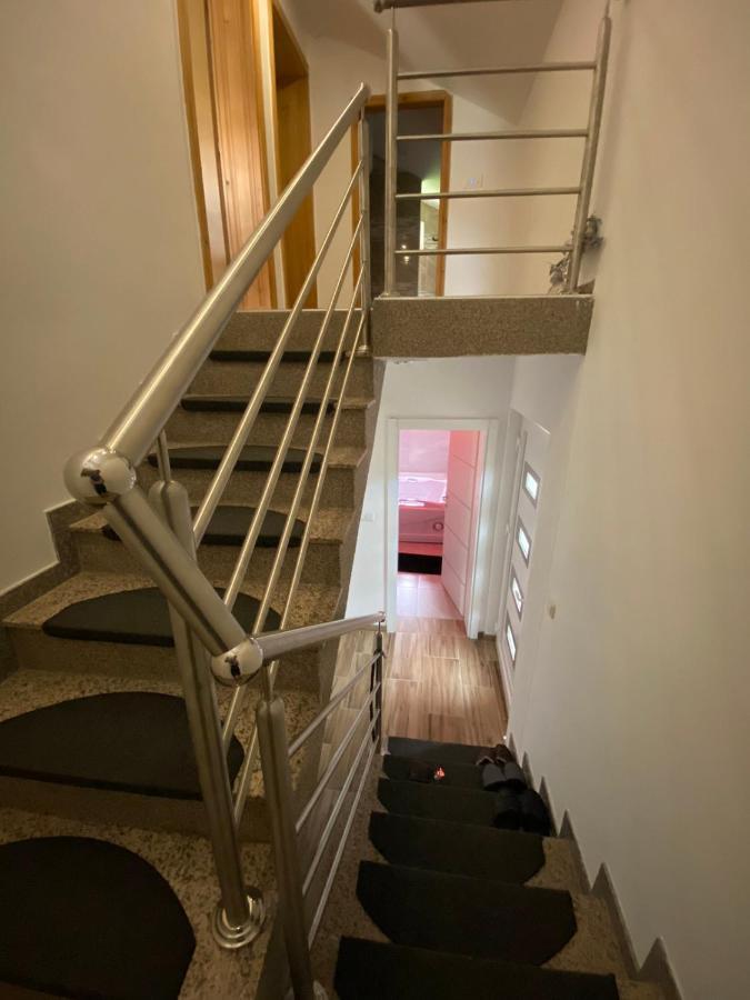 Villa Rok à Tesanj Extérieur photo